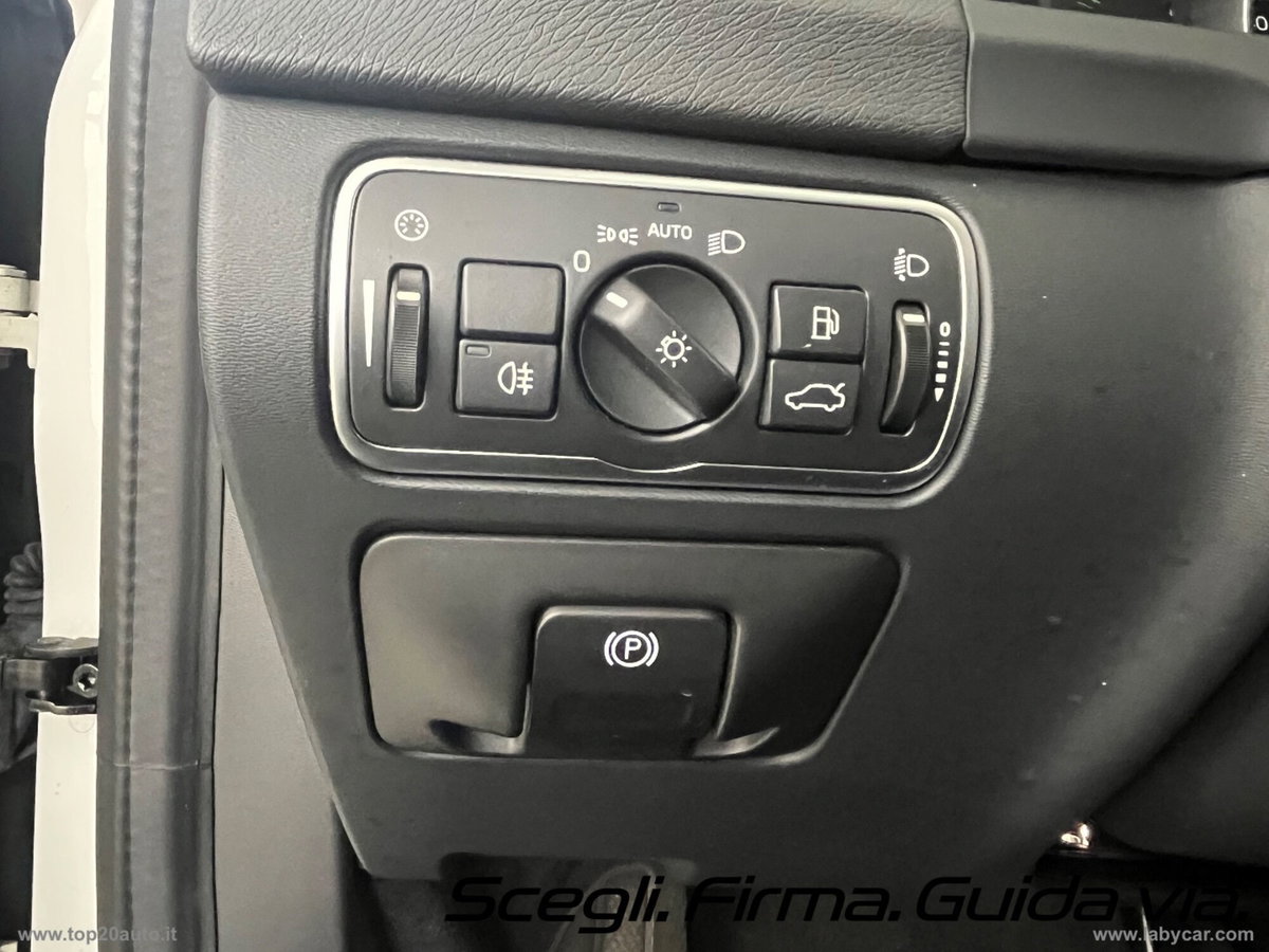 Volvo V60 Cross Country D3 (20)