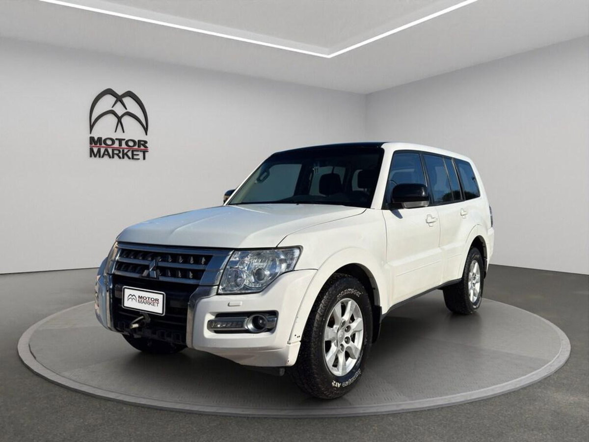 Mitsubishi Pajero 3.2 DI-D 16V aut. 5p. Intense DPF