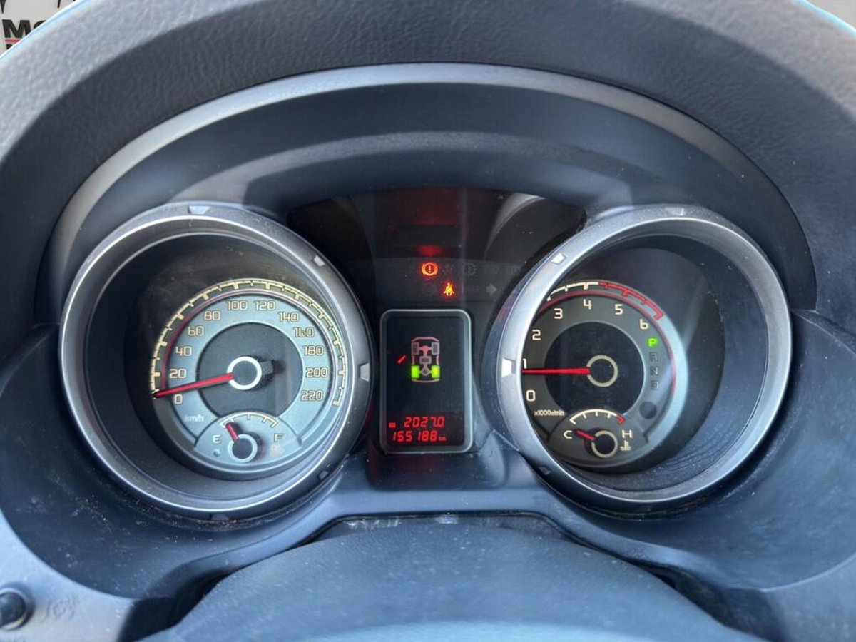 Mitsubishi Pajero 3.2 DI-D 16V aut. 5p. Intense DPF (11)