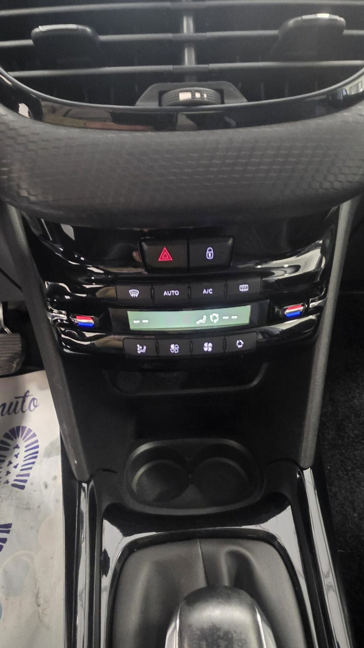 Peugeot 2008 100 Allure (14)