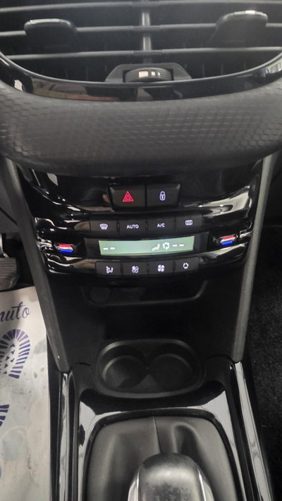 Peugeot 2008 100 Allure (14)