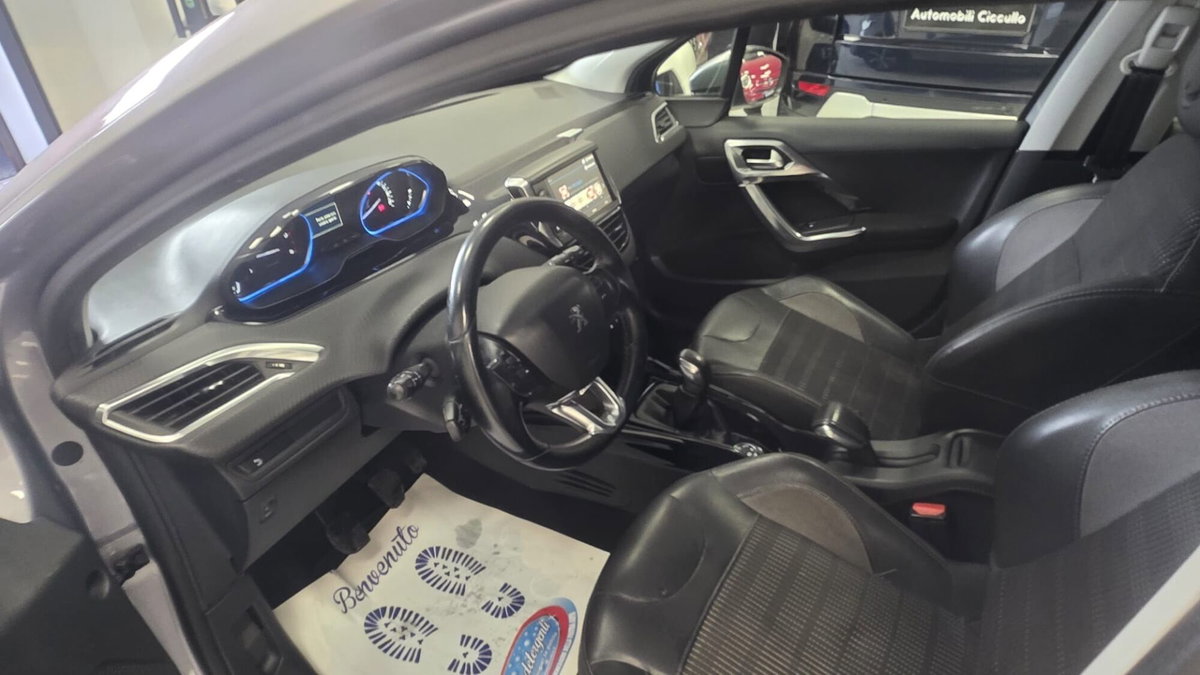 Peugeot 2008 100 Allure (15)