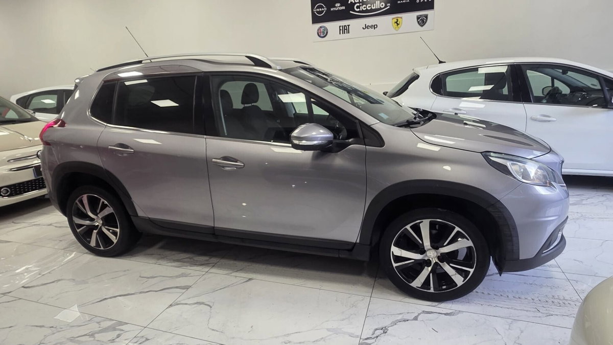 Peugeot 2008 100 Allure (2)