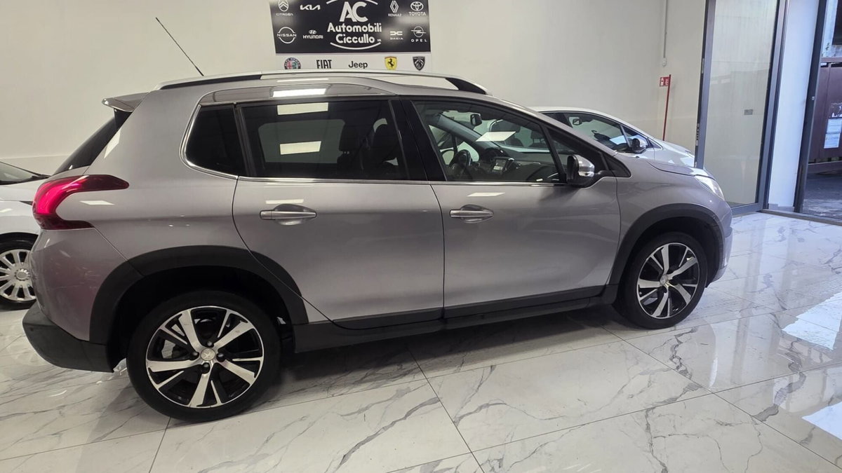 Peugeot 2008 100 Allure (4)