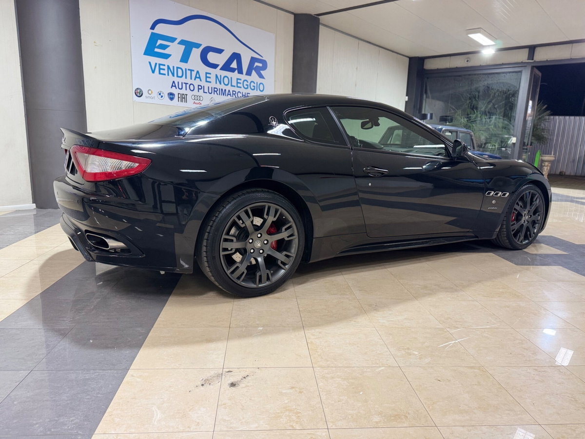 Maserati Granturismo GranTurismo 4.7 V8 S (3)