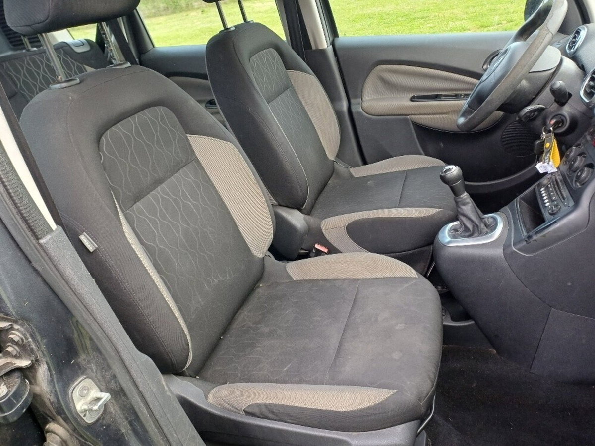 Citroen C3 Picasso 1.4 VTi 95 GPL airdream Seduction (15)