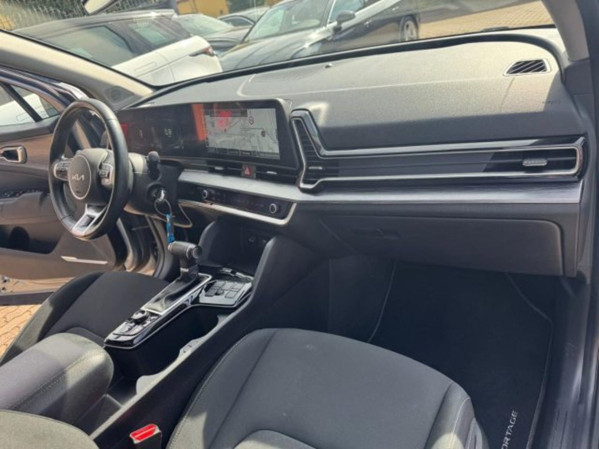 Kia Sportage 1.6 crdi mhev Business dct (12)