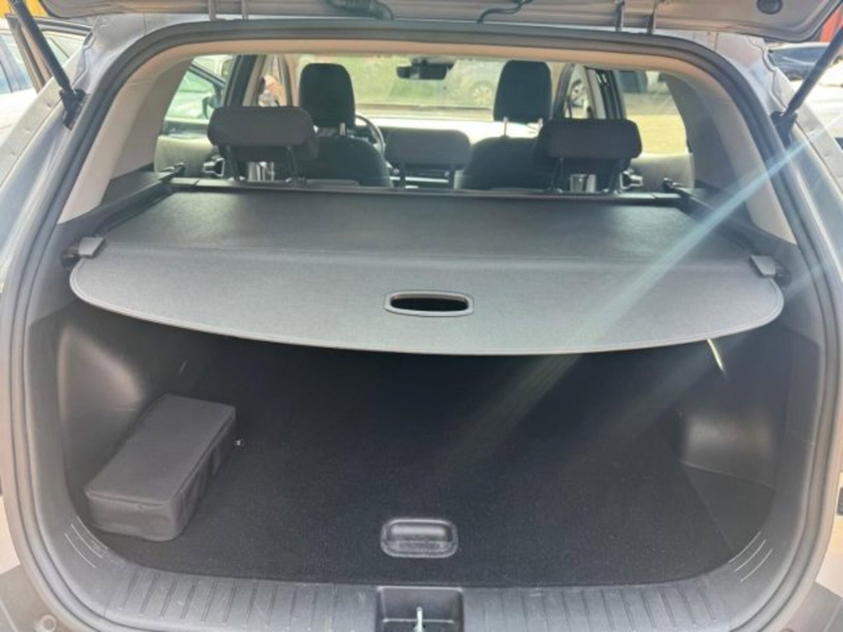 Kia Sportage 1.6 crdi mhev Business dct (15)