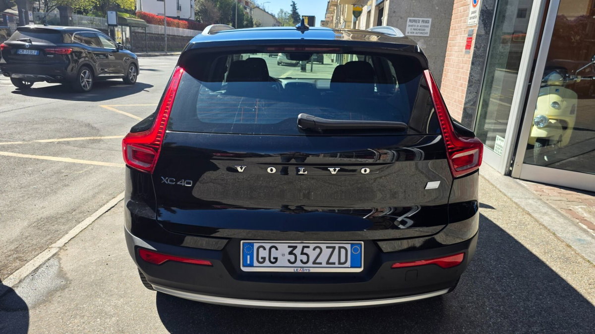 Volvo XC40 T5 Recharge Plug-in Hybrid Inscription Expression (5)