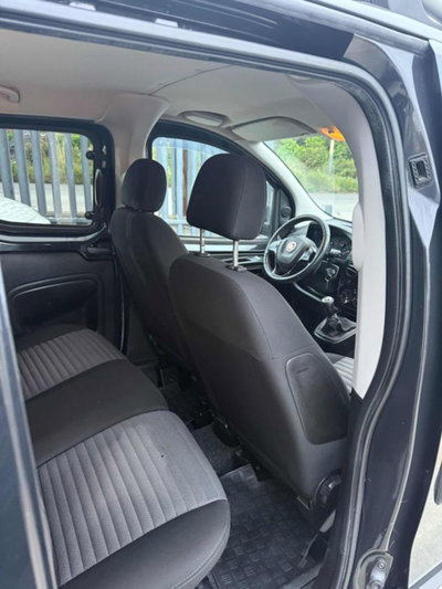 Fiat Qubo 1.3 MJT 95 CV Trekking (9)