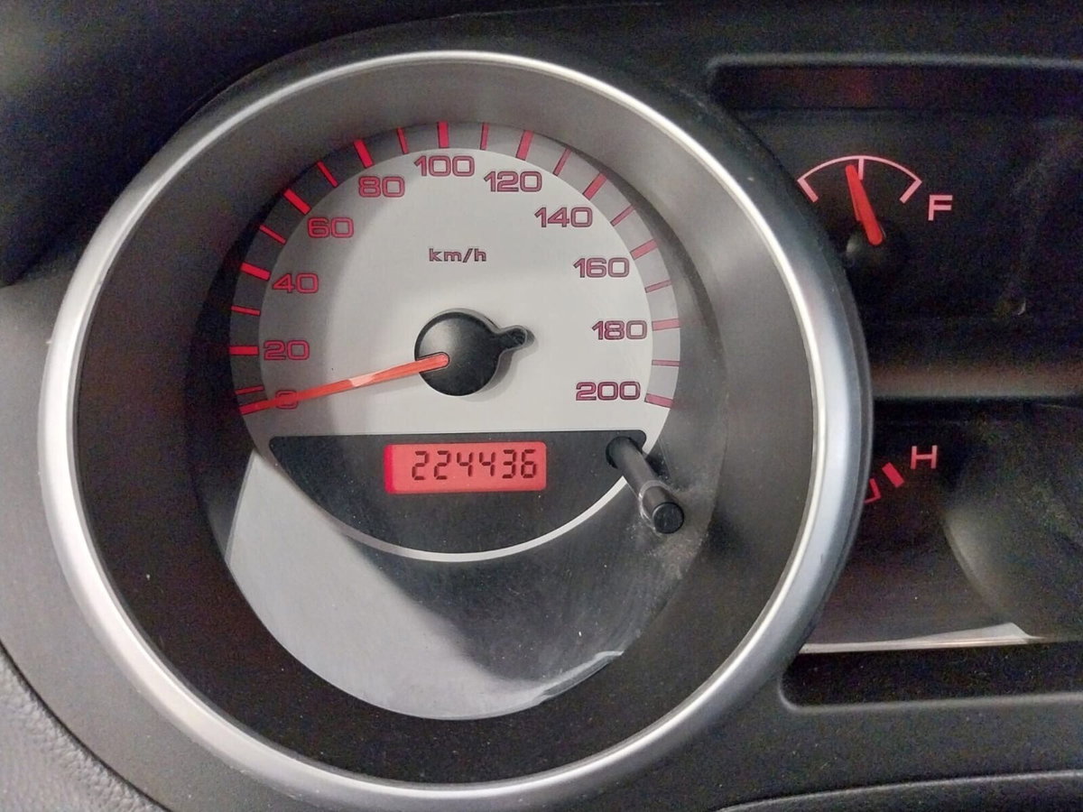 Suzuki Ignis 1.3 16V cat Standard (13)
