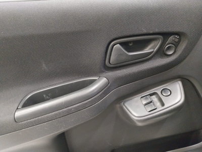 Suzuki Ignis 1.3 16V cat Standard (17)