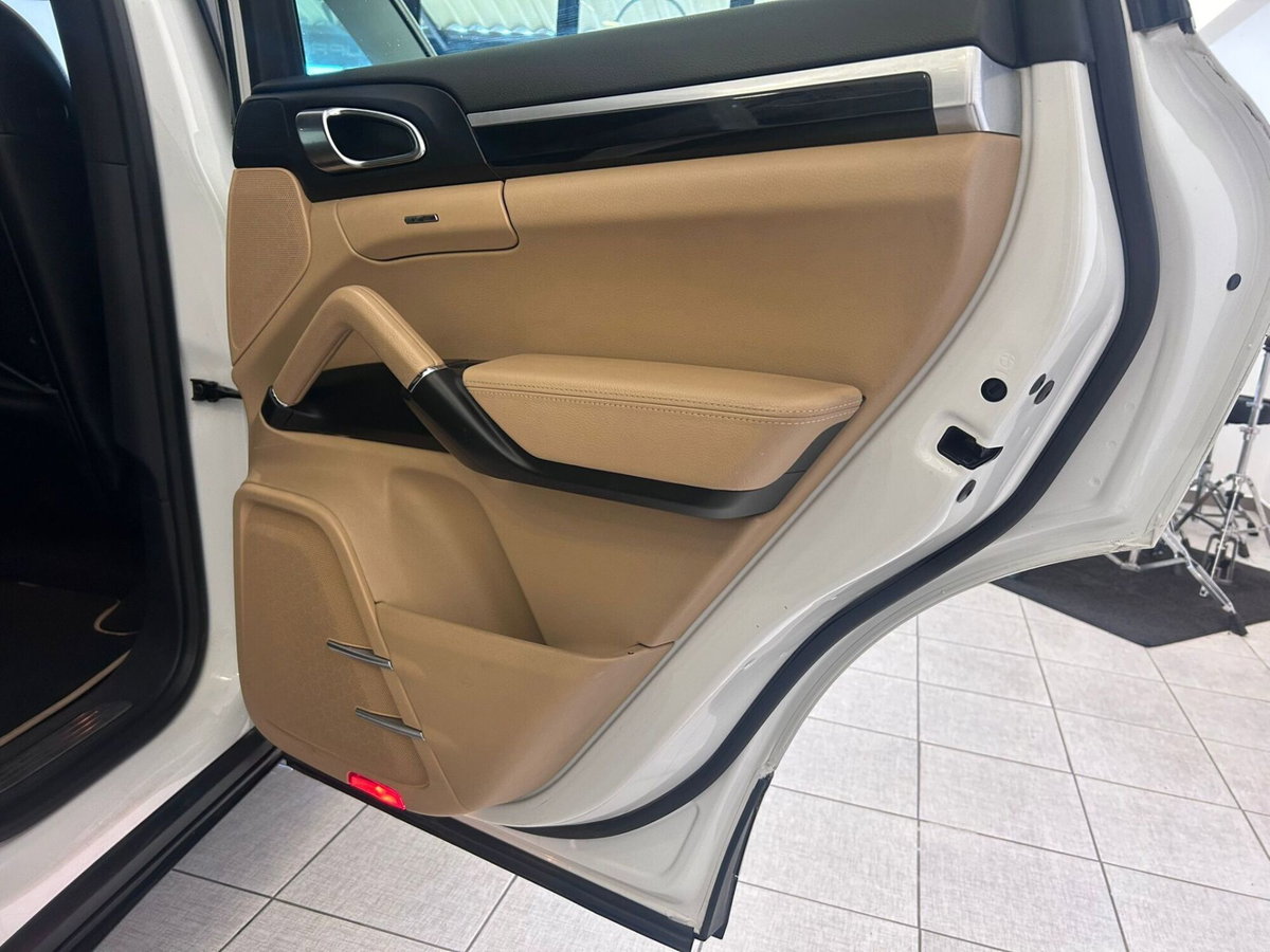 Porsche Cayenne 3.0 Diesel (13)