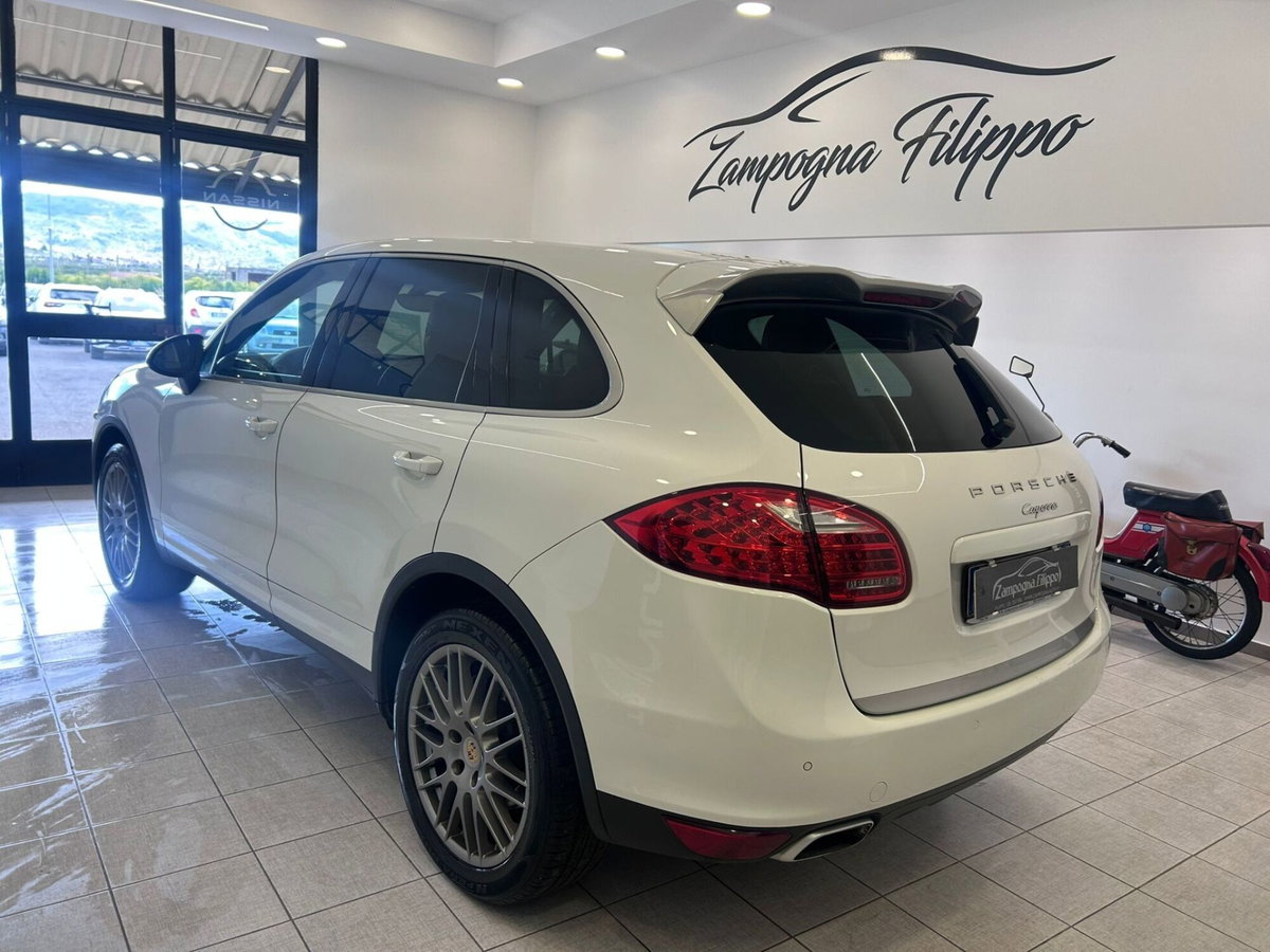 Porsche Cayenne 3.0 Diesel (4)