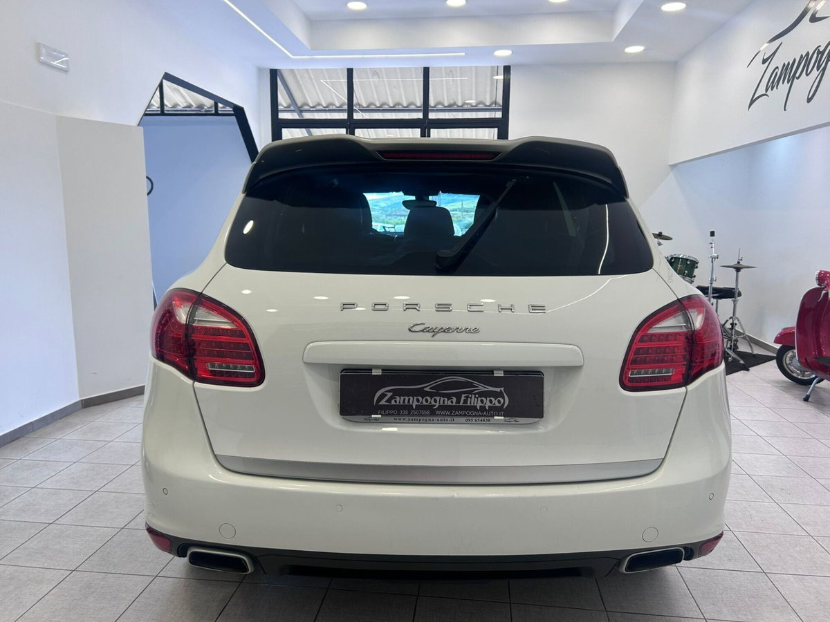 Porsche Cayenne 3.0 Diesel (5)