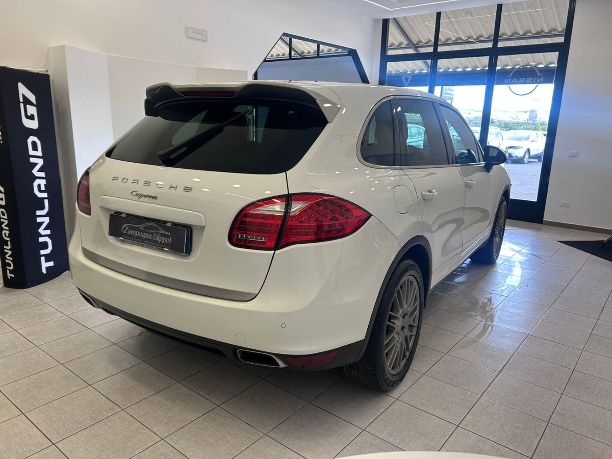 Porsche Cayenne 3.0 Diesel (7)