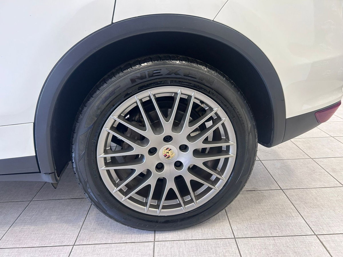 Porsche Cayenne 3.0 Diesel (9)