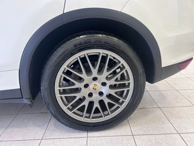 Porsche Cayenne 3.0 Diesel (9)