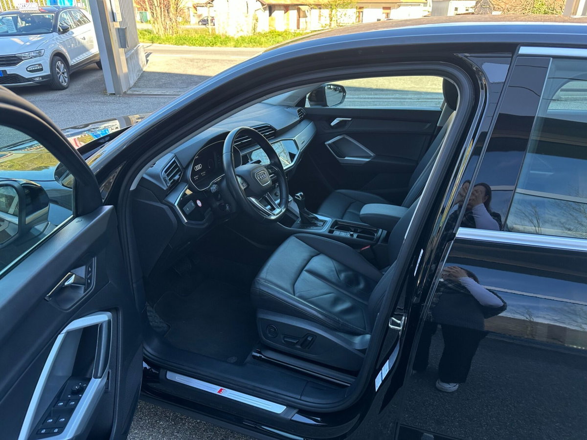 Audi Q3 Sportback 40 TDI quattro S tronic S line edition (10)