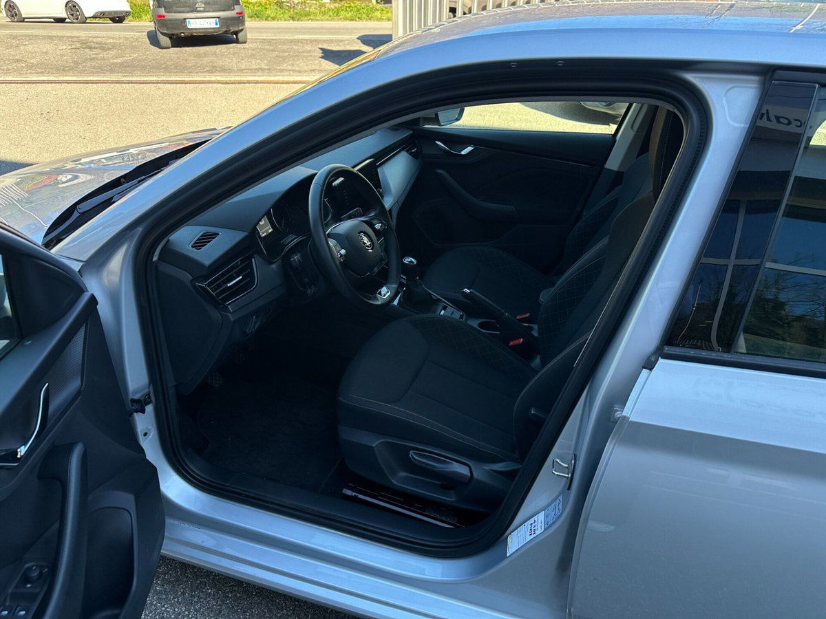 Skoda Scala 1.0 TSI 110 CV DSG Ambition (10)