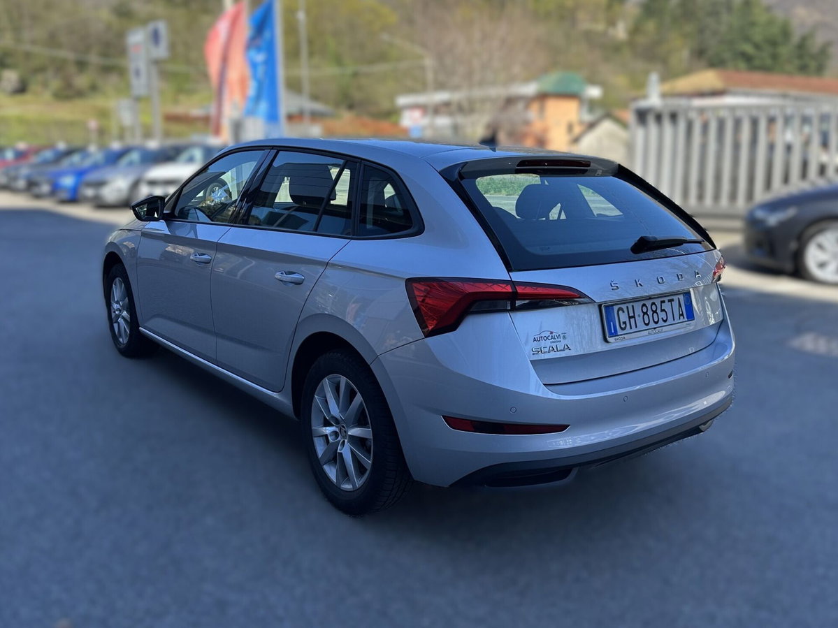 Skoda Scala 1.0 TSI 110 CV DSG Ambition (5)