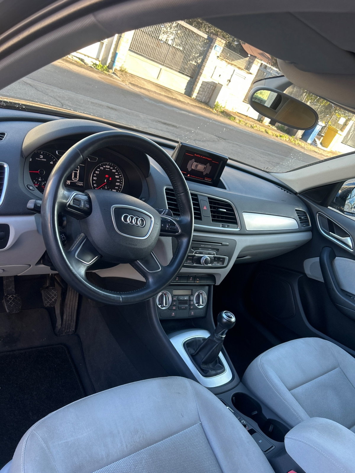Audi Q3 2.0 TDI Advanced (10)