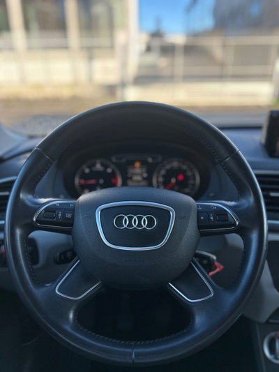 Audi Q3 2.0 TDI Advanced (18)