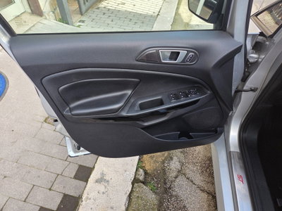 Ford EcoSport 1.5 TDCi 100 CV Start&Stop Titanium (13)