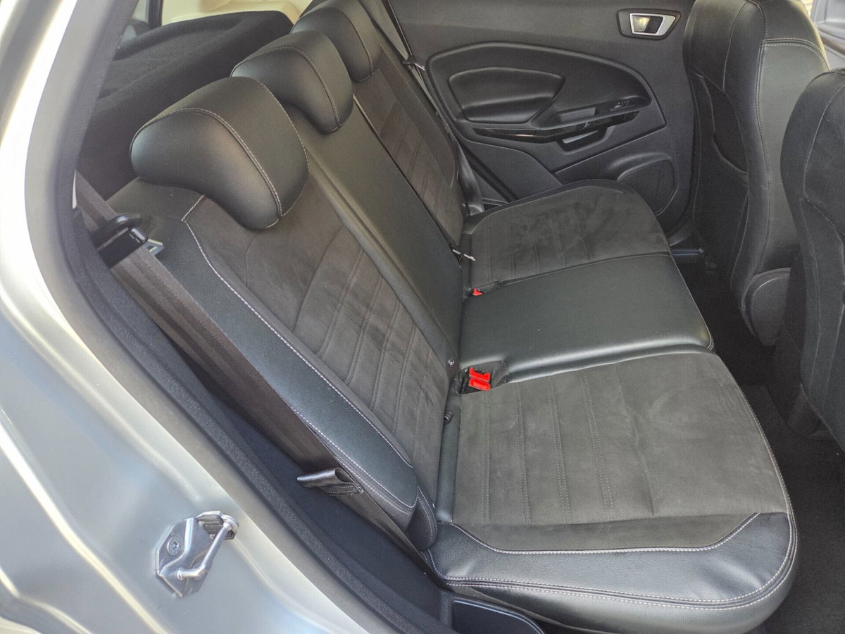 Ford EcoSport 1.5 TDCi 100 CV Start&Stop Titanium (14)