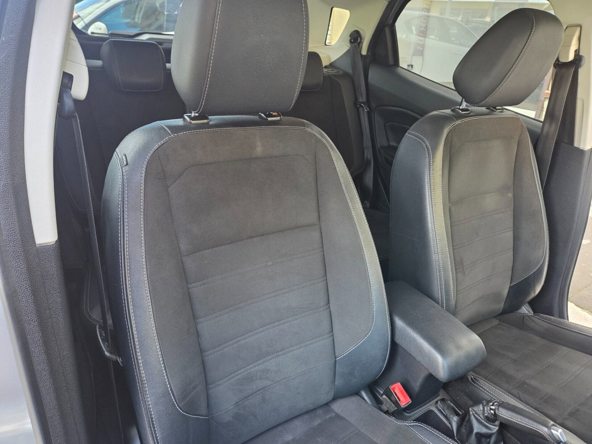 Ford EcoSport 1.5 TDCi 100 CV Start&Stop Titanium (15)