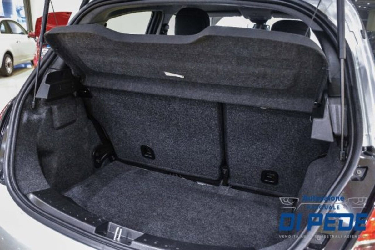 Lancia Ypsilon 1.0 FireFly 5 porte S&S Hybrid Gold Plus (17)