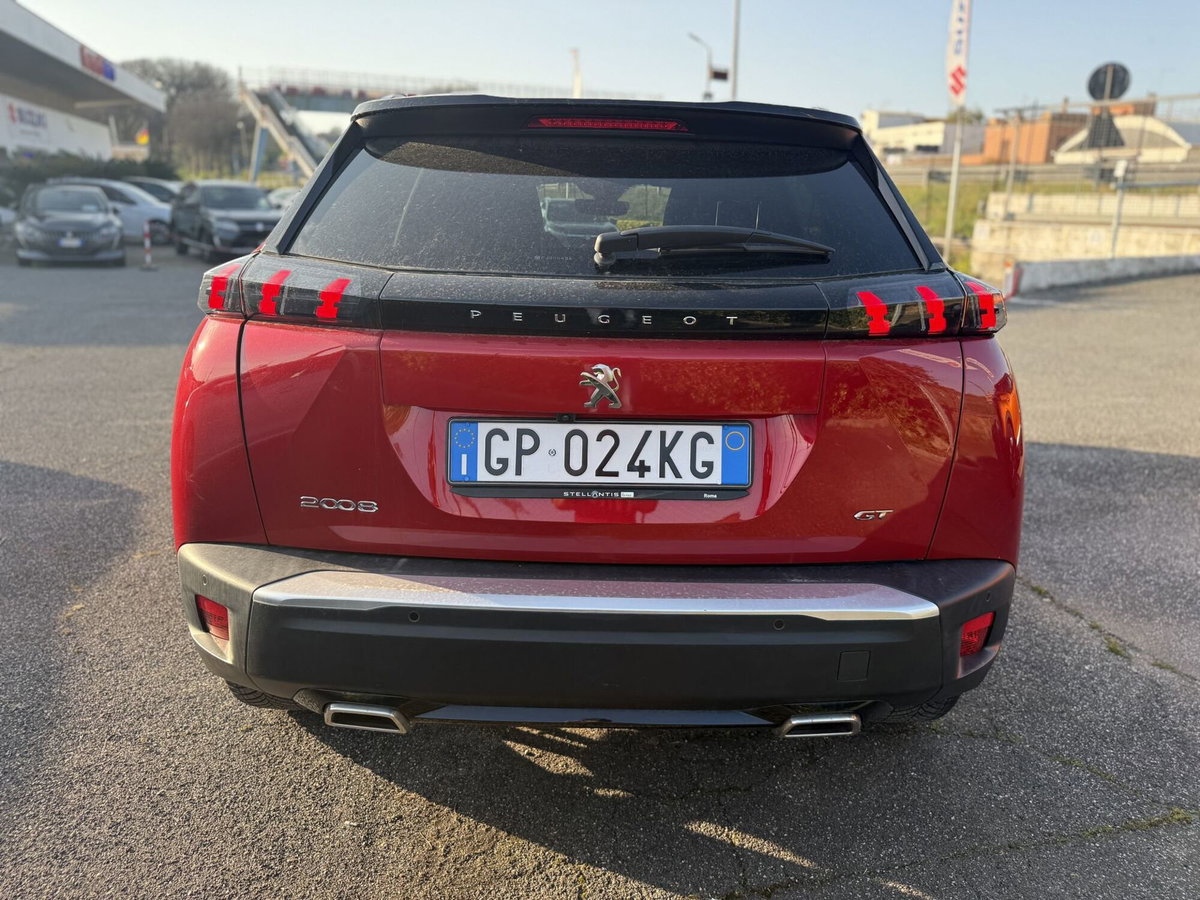 Peugeot 2008 PureTech 130 S&S GT (5)