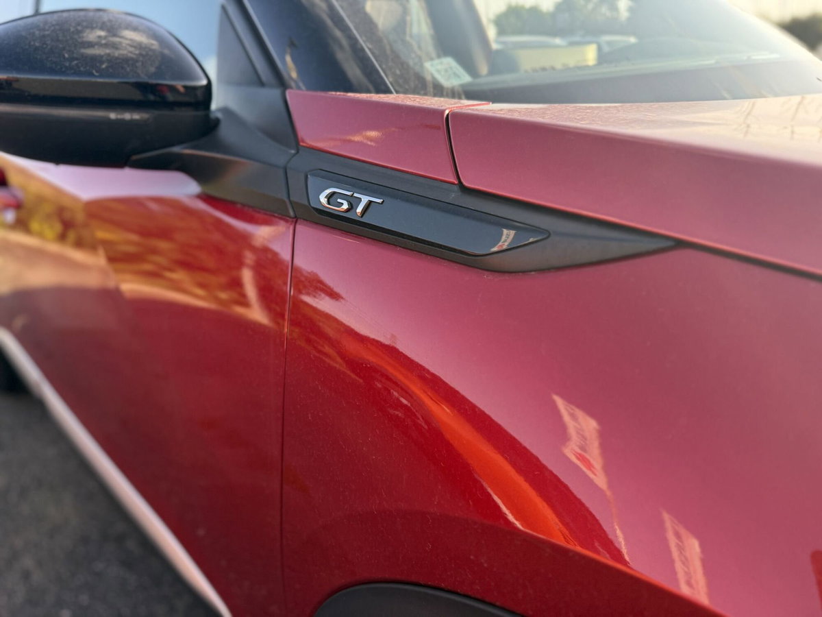 Peugeot 2008 PureTech 130 S&S GT (7)