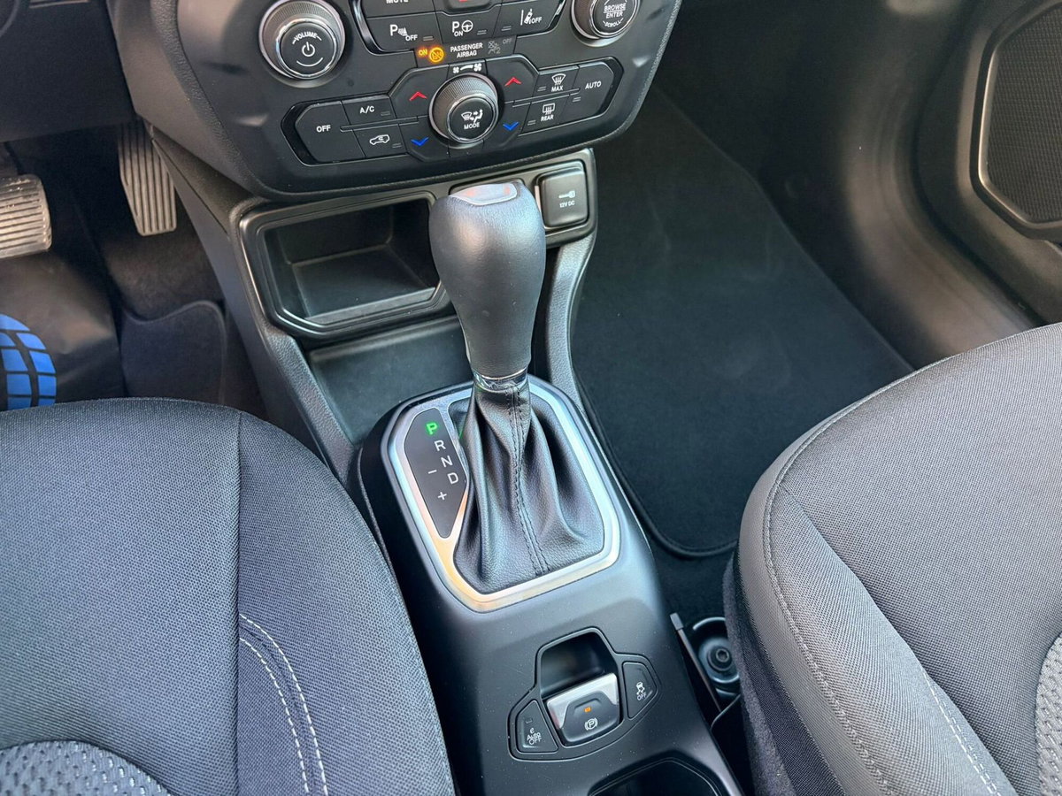 Jeep Renegade 1.5 turbo t4 mhev Summit 2wd dct (13)