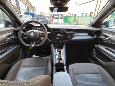 Alfa Romeo Junior 1.2 ibrida 145cv edct6 (15)