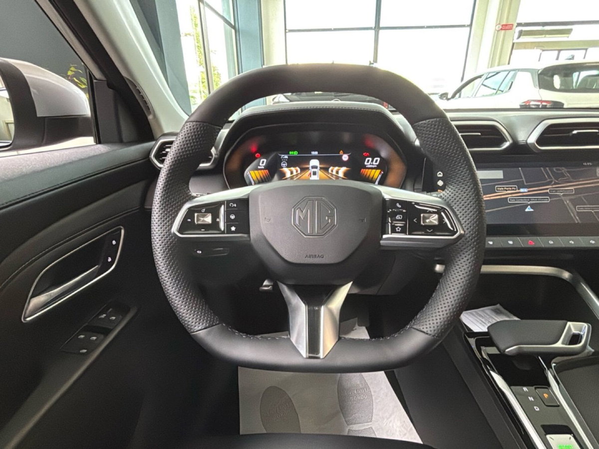Mg ZS 1.5 hybrid+ Luxury auto (16)