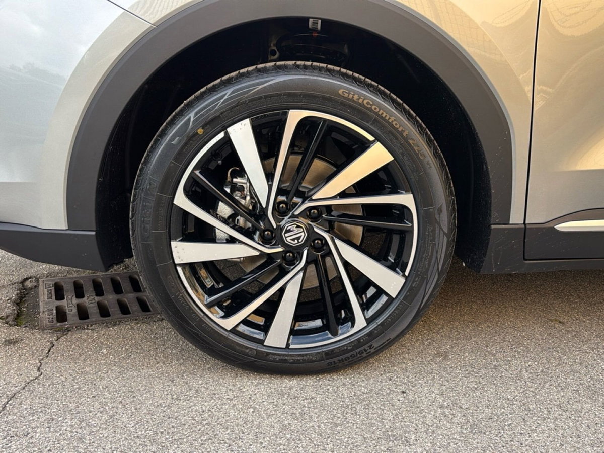 Mg ZS 1.5 hybrid+ Luxury auto (20)