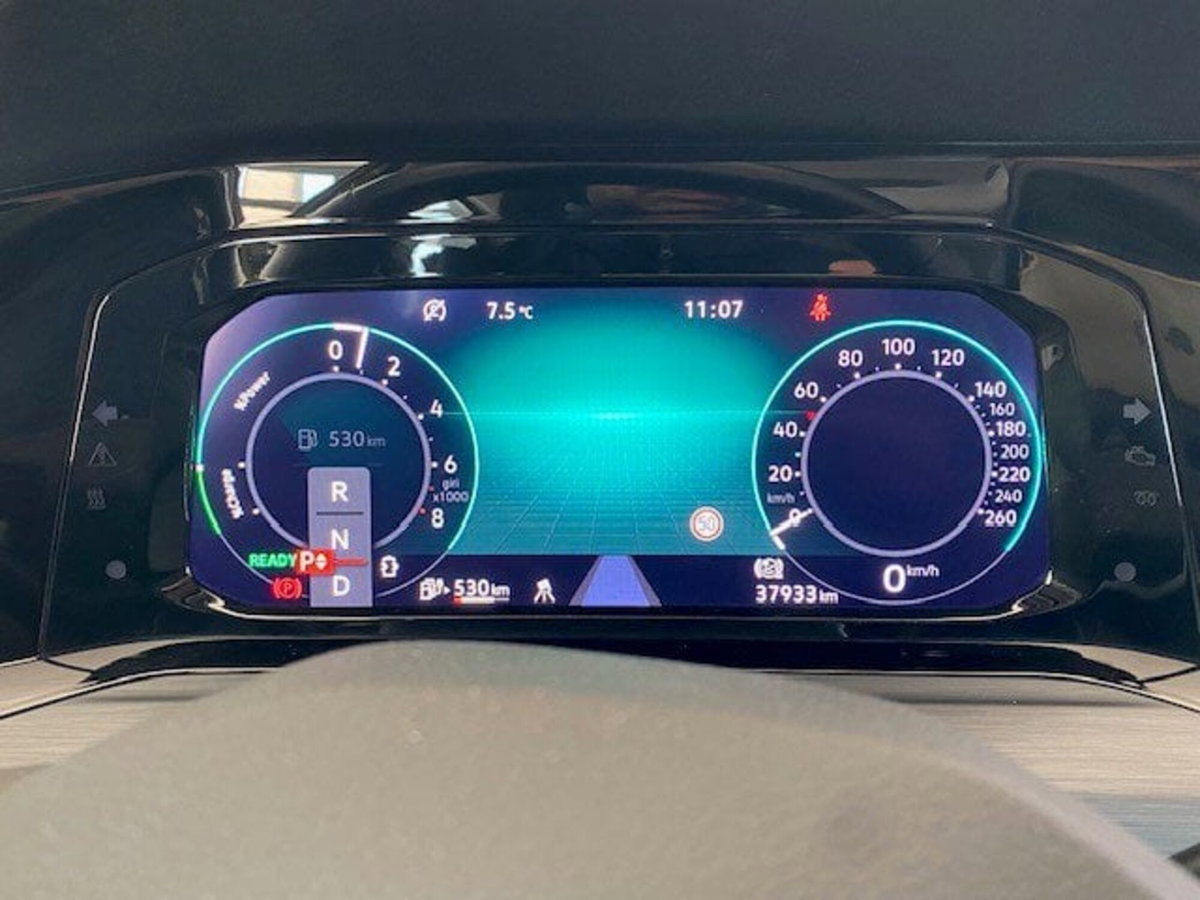 Volkswagen Golf 1.4 TSI eHYBRID 204 CV DSG Style (12)