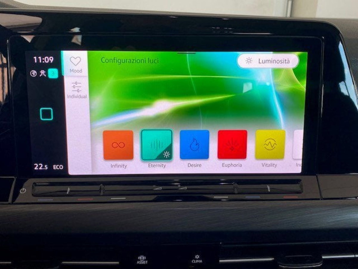 Volkswagen Golf 1.4 TSI eHYBRID 204 CV DSG Style (17)