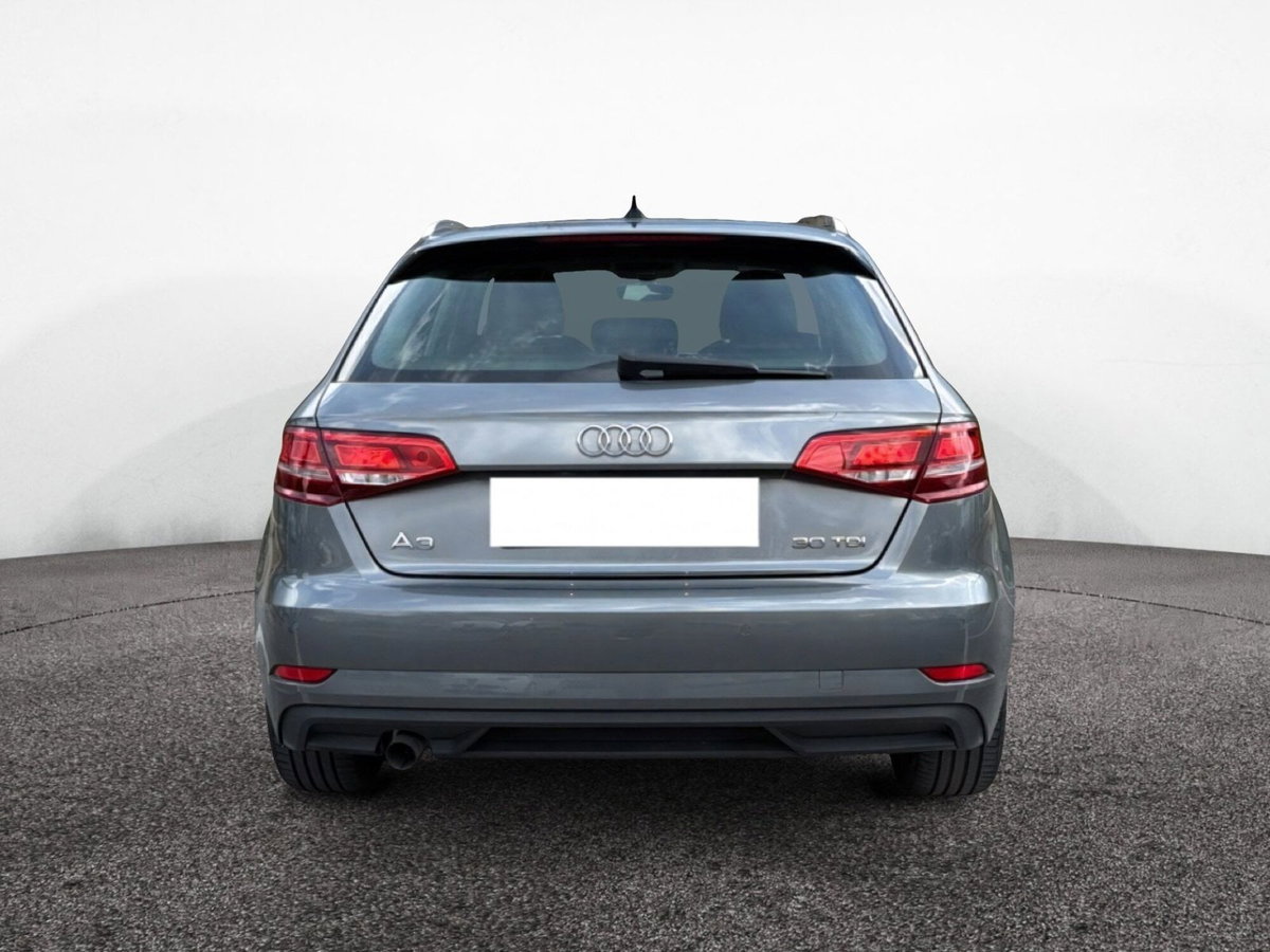 Audi A3 Sportback 30 TDI Admired (4)
