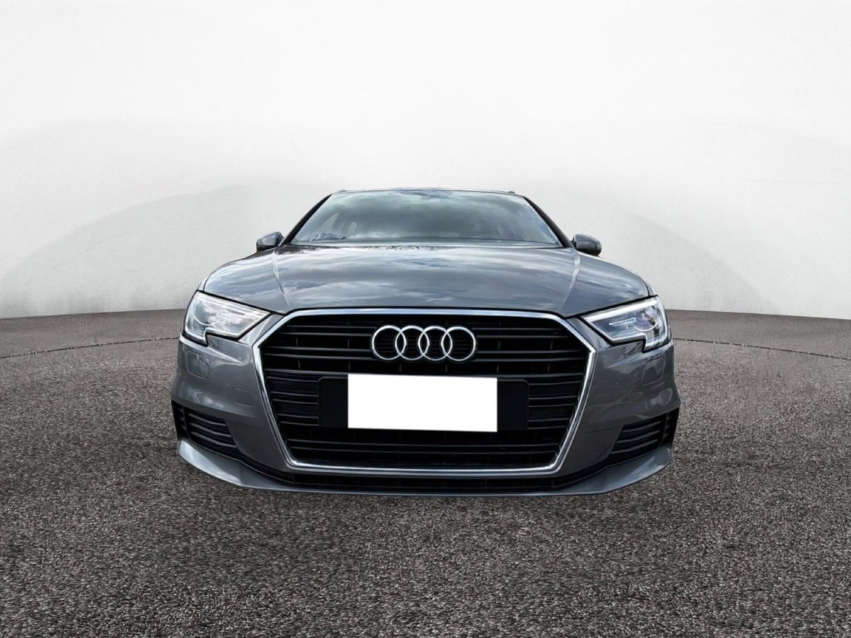 Audi A3 Sportback 30 TDI Admired (5)