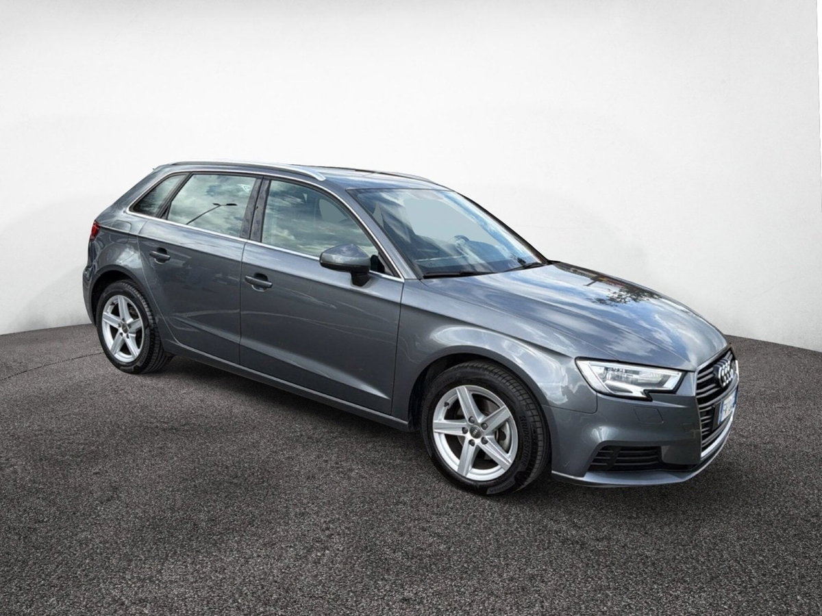 Audi A3 Sportback 30 TDI Admired (8)