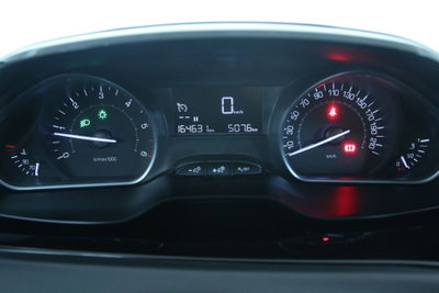 Peugeot 208 75 5 porte Active (11)