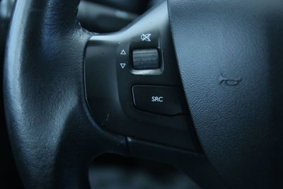 Peugeot 208 75 5 porte Active (16)
