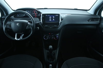 Peugeot 208 75 5 porte Active (9)
