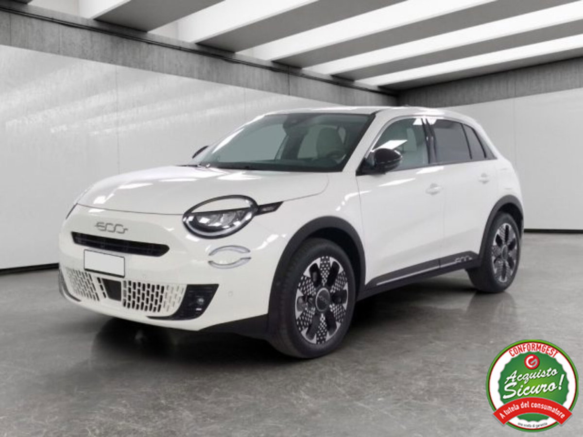 Fiat 600 1.2 hybrid La Prima 110cv auto
