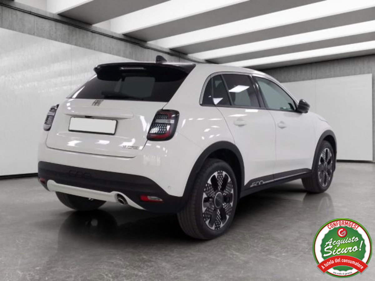 Fiat 600 1.2 hybrid La Prima 110cv auto (5)