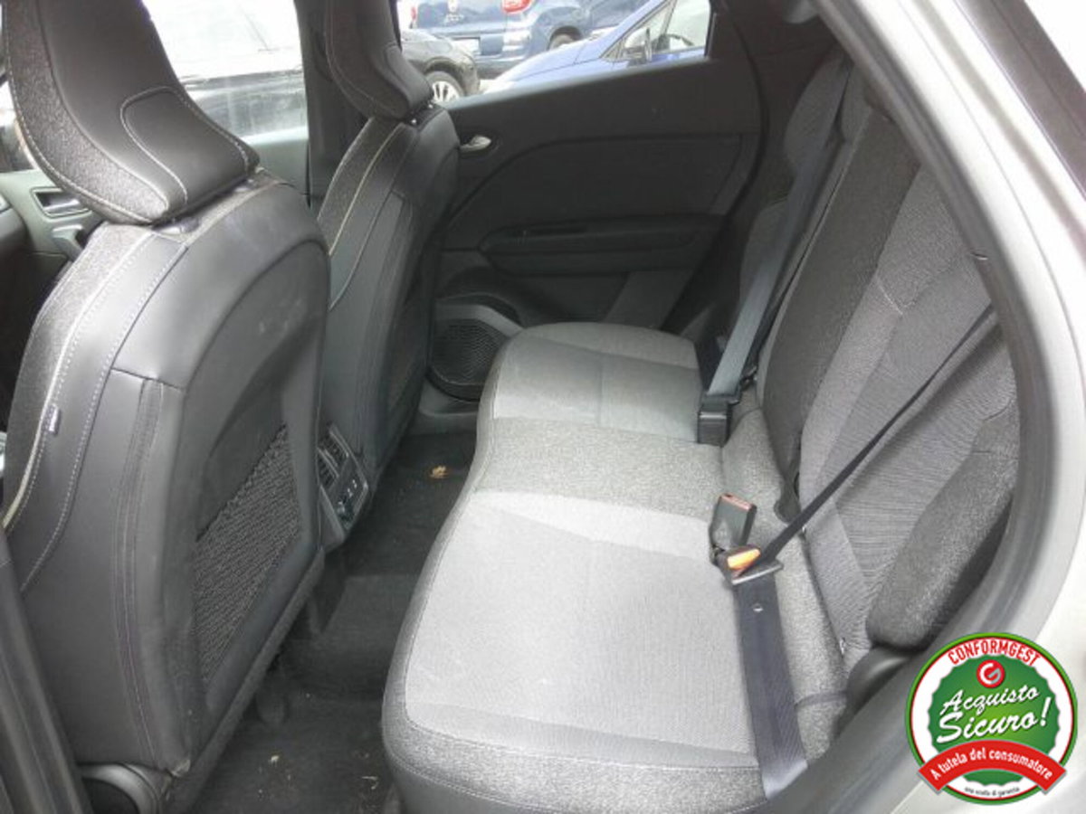Renault Captur TCe 100 CV GPL Techno (10)