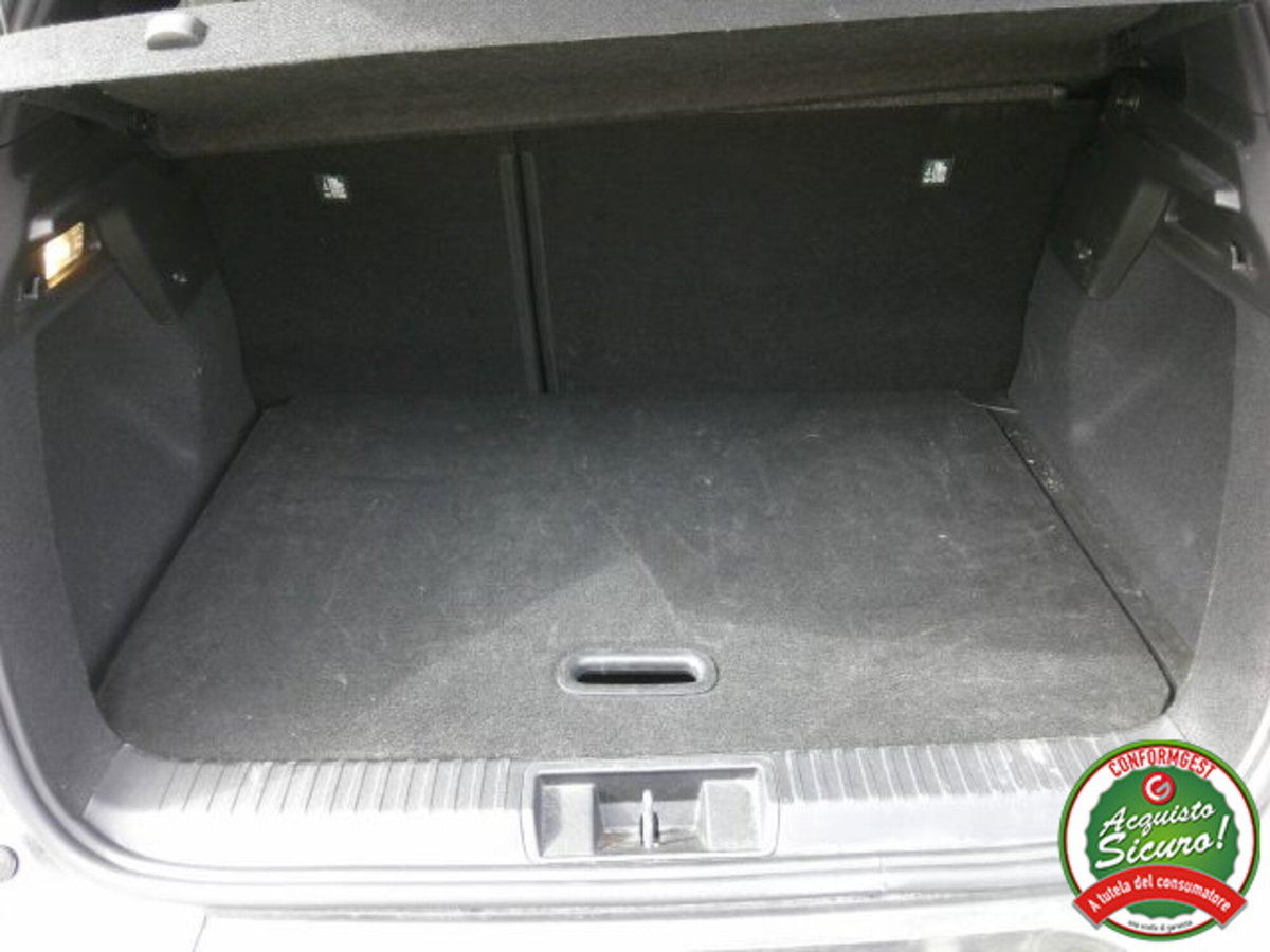 Renault Captur TCe 100 CV GPL Techno (11)