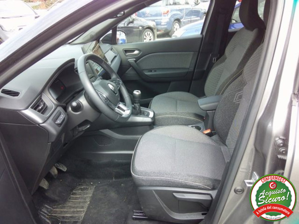 Renault Captur TCe 100 CV GPL Techno (9)